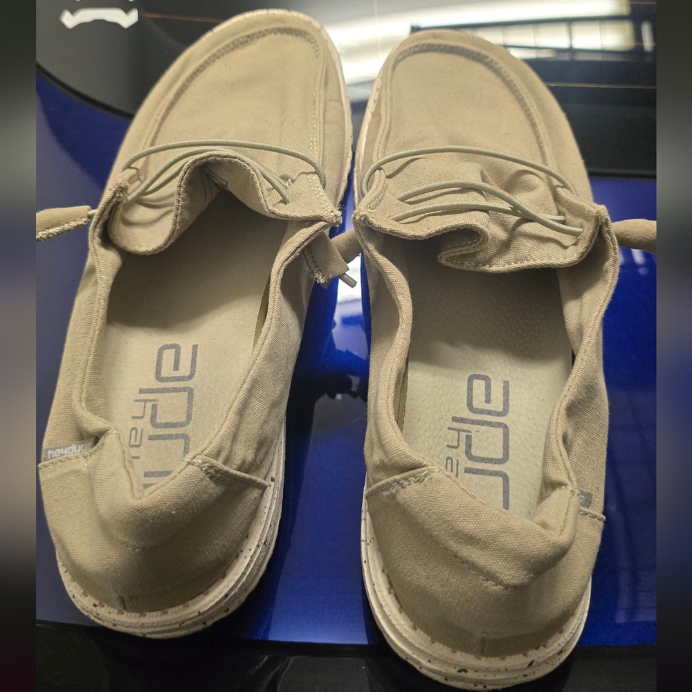 Hey Dude Wally Canvas Shoes Size 10